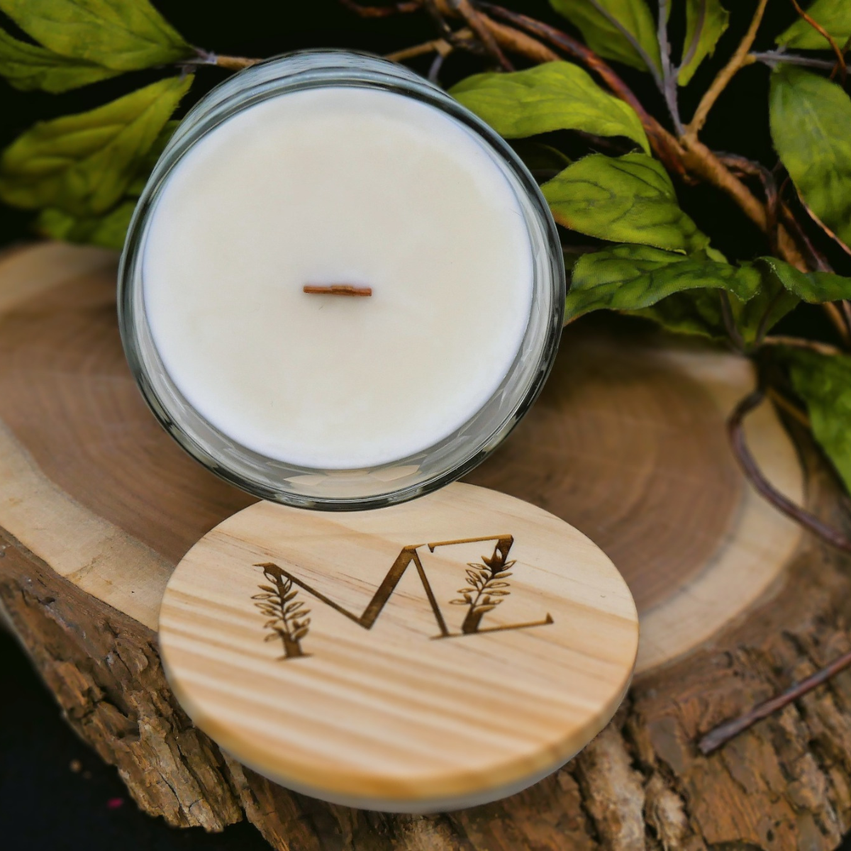 Amber Plum Wood Wick Soy Candle (SPRING)