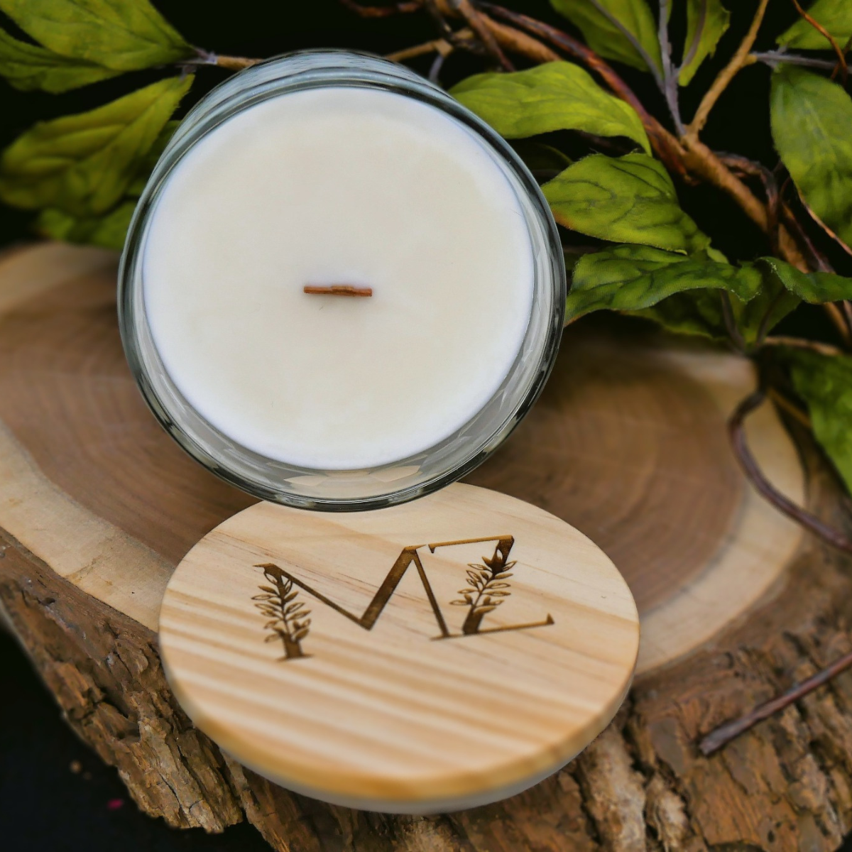 Magnolia Blossoms Wood Wick Candle